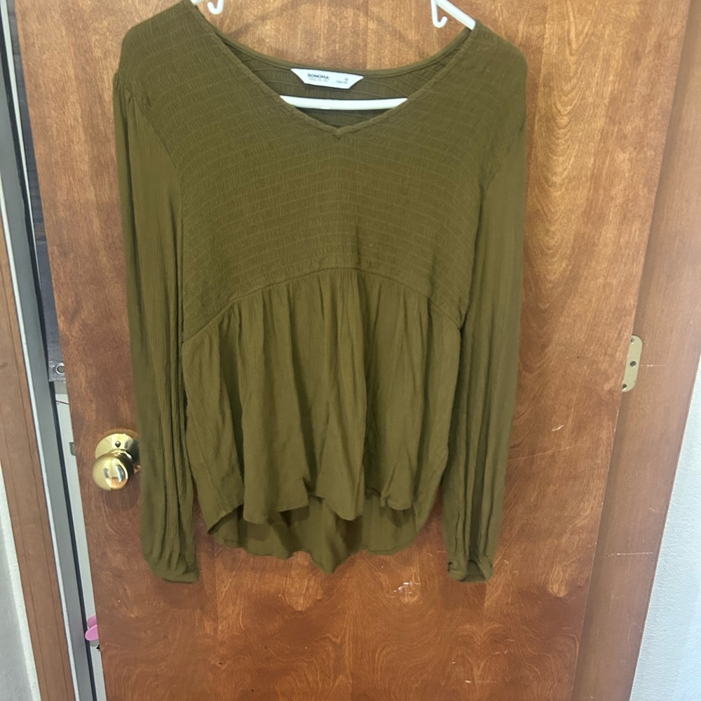 Sonoma Green Asymmetrical Long Sleeve Blouse